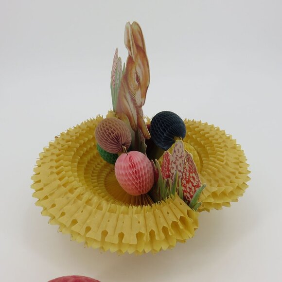 Vintage Easter Bunny Rabbit Basket Eggs Honeycomb Paper Table Decor Made in USA - Picture 5 of 16
